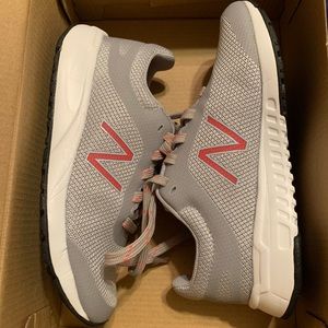 NEW🎊Never worn🎀 New Balance Tennis shoes